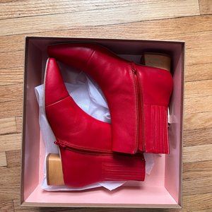NWT Charlotte Stone Red Henri Boots